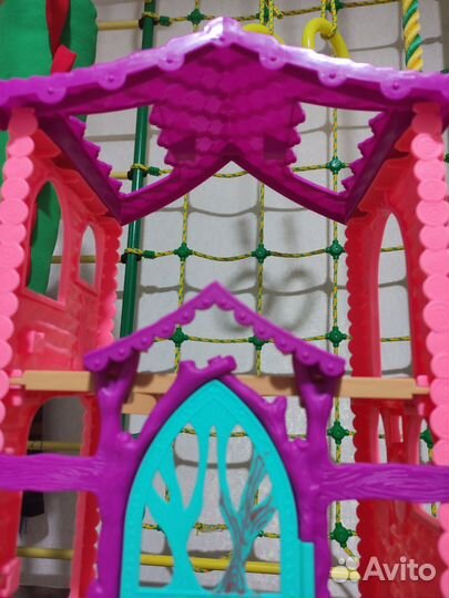 Mattel Enchantimals, Домик Данессы Оленни