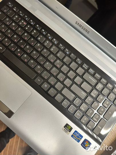 Samsung NP-RV520