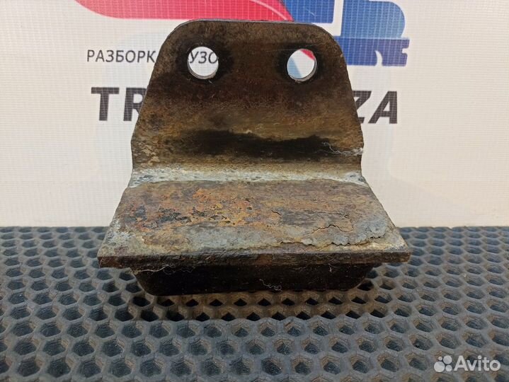 1370142 Отбойник задней рессоры