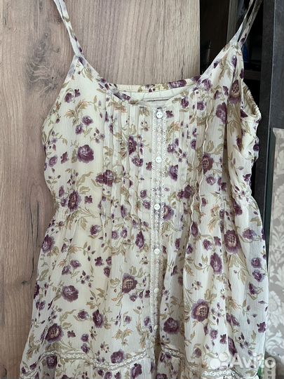 Блузка на бретельках