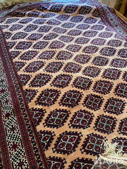 Ковер туркменский