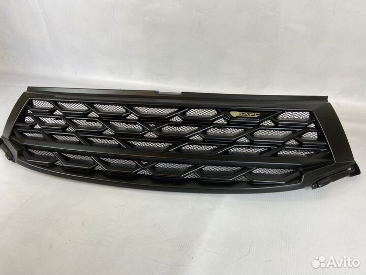 Решетка радиатора x-ray матовая