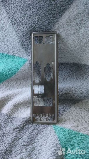 Заглушка для материнской платы