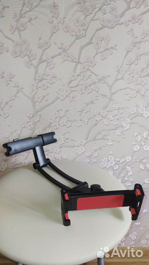 Держатель для планшета на подголовник авто