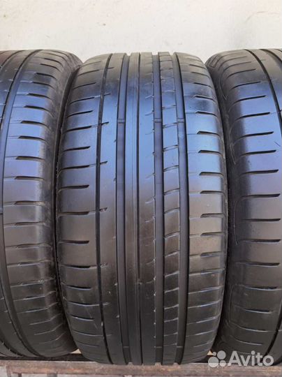 Goodyear Eagle F1 Asymmetric 2 SUV 285/45 R20 112Y
