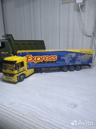 Машина Dickie Грузовик трейлер 38 см