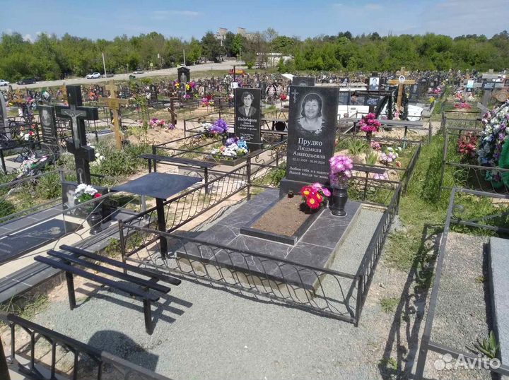 Установка памятников,оград