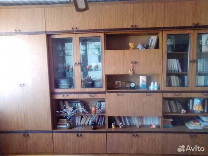 Стенка в гостиную бу