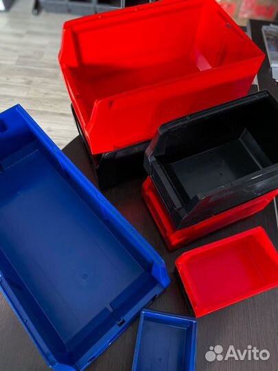 Ящик пластиковый