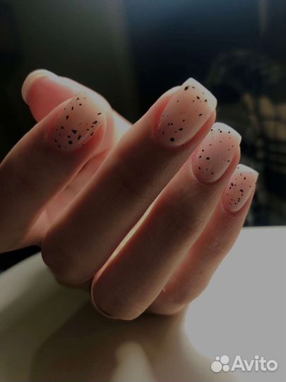 Наращивание ногтей