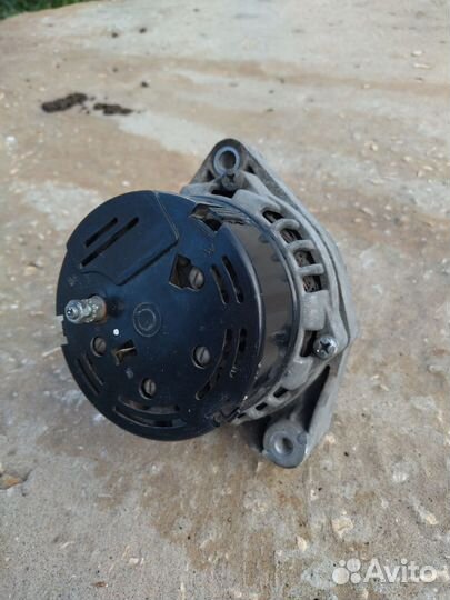 Генератор на LADA priora 90