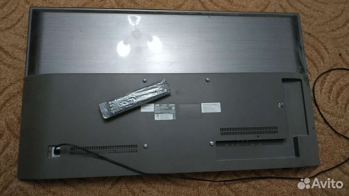 Телевизор JVC LT-42M650