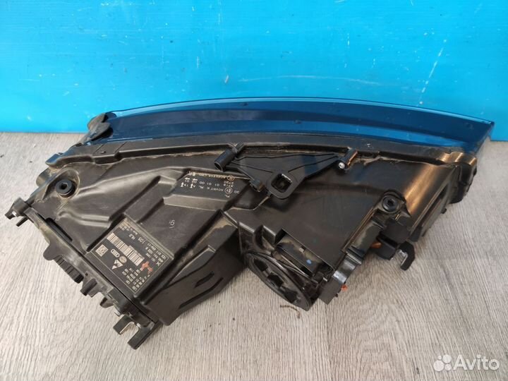 Фара левая Audi A8 3 Д4 2010-2017