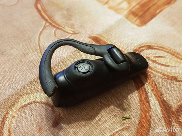 Гарнитура Motorola H300 bluetooth