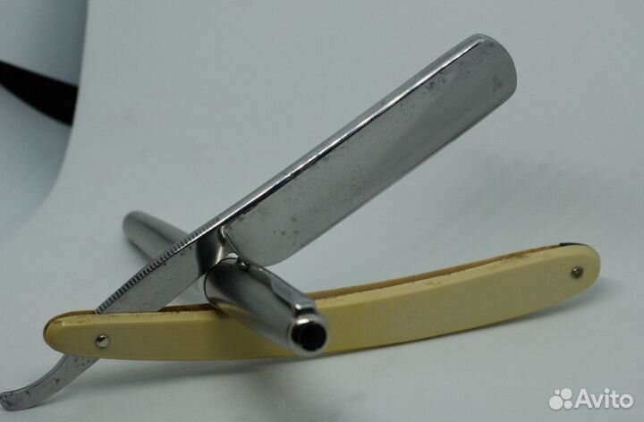 Silver bell. solingen. Немецкая бритва