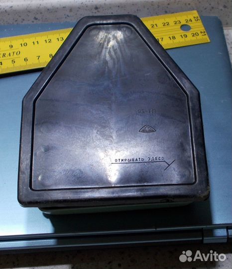 Ретро СССР 1970-е гг: дырокол Одним лотом