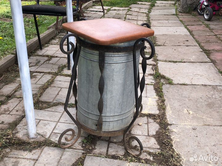 Мусорный бак