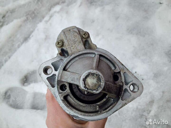 Стартер на Mitsubishi Pajero Pinin ио