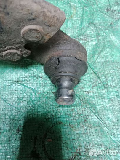 Jaguar x type рычаг передний правый