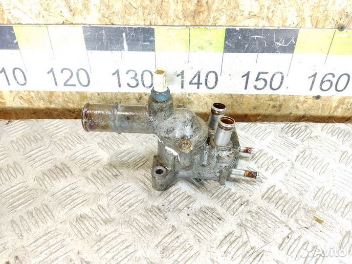 Корпус термостата Toyota Corolla e10