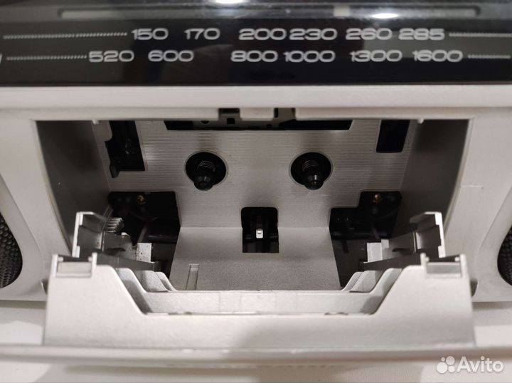 Кассетный магнитофон Panasonic