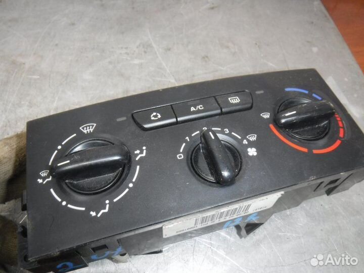 Блок управления отопителем Peugeot 207 ET3J4 2008