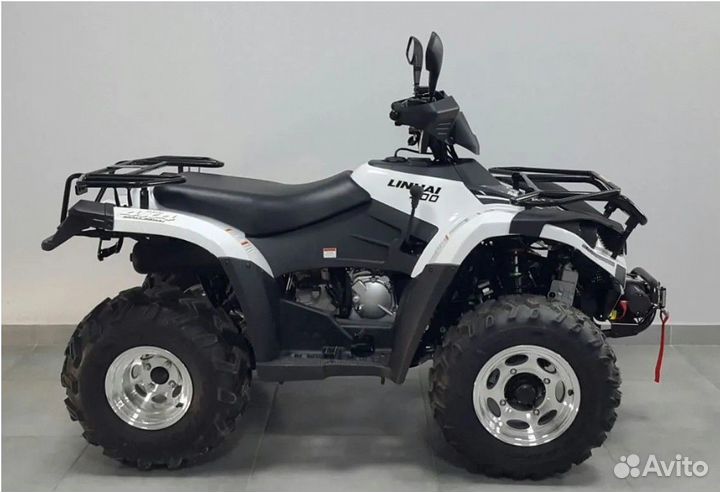 Квадроцикл Linhai Yamaha D 300 4WD белый