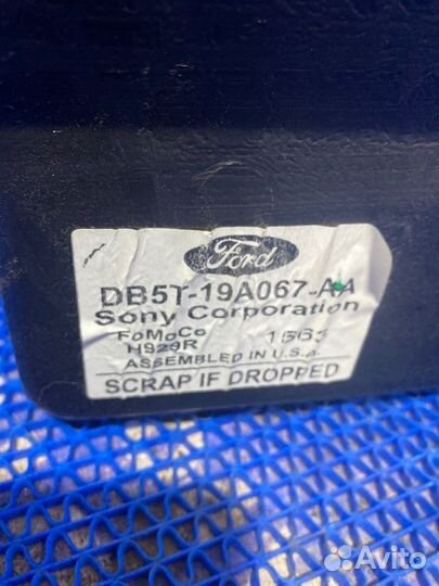 Сабвуфер Ford Explorer внедорожник KX BDA 2013