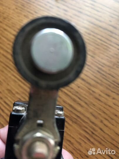 Концевой выключатель