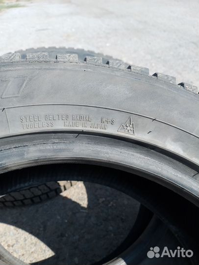 Dunlop SP Winter Ice 01 205/55 R16