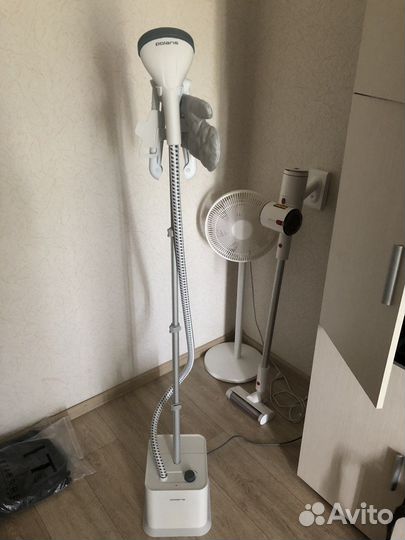 Отпариватель для одежды вертикальный Polaris