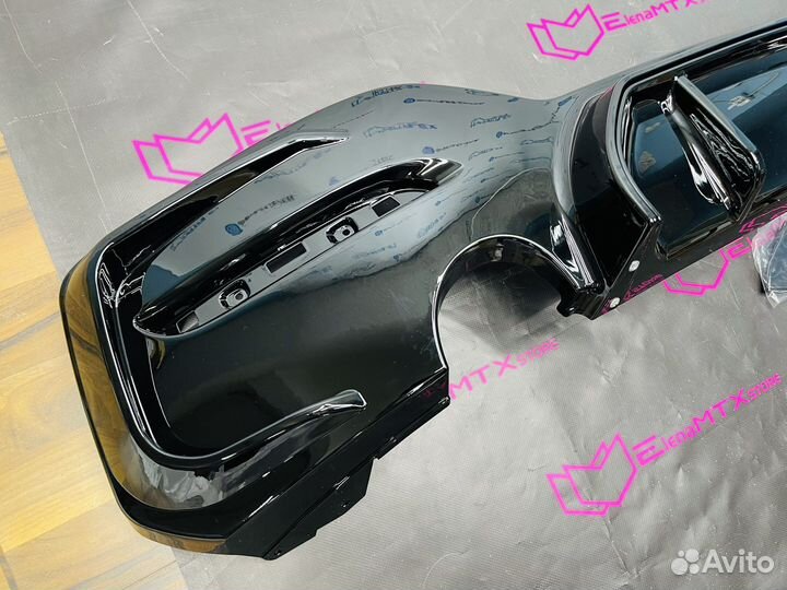 Диффузор BMW F20 LCI 1x1 черный глянец