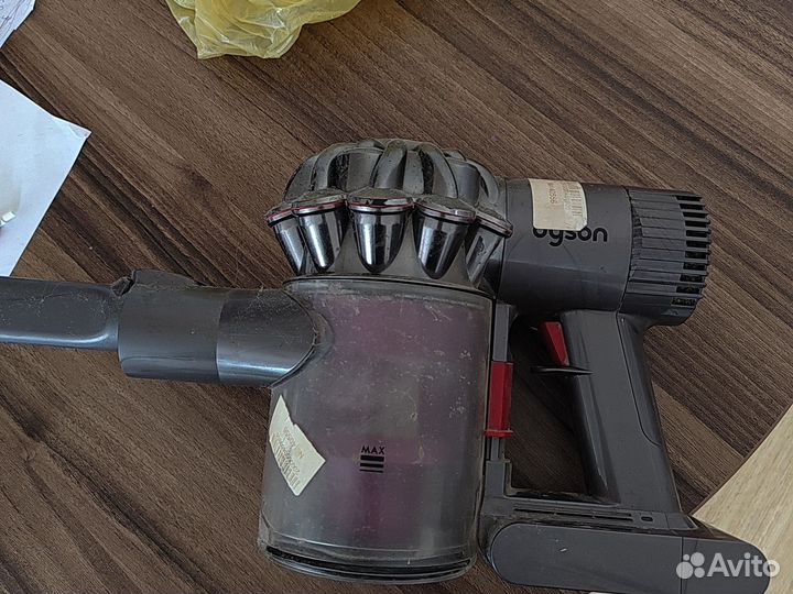 Пылесос dyson dc62