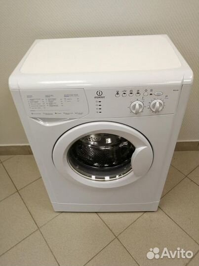 Стиральная машина Indesit wisl 104 на 4.5кг