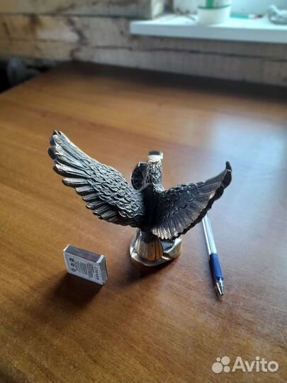 Бронзовая статуэтка