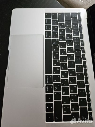 Macbook pro 13 2017 16gb RAM, 512gb SSD