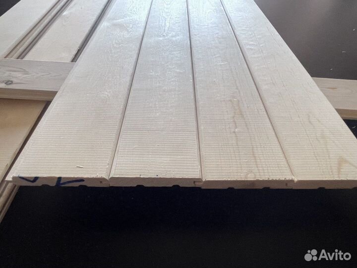 Вагонка штиль из лиственницы 14х120 сорт Экстра 3