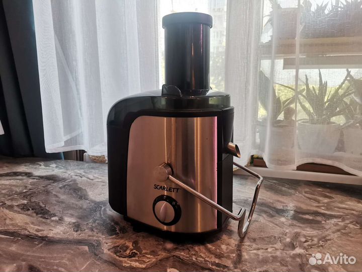 Соковыжималка scarlett