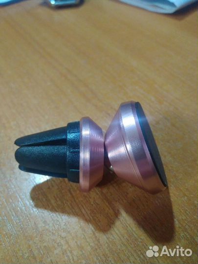 Шаровый магнитный держатель телефона