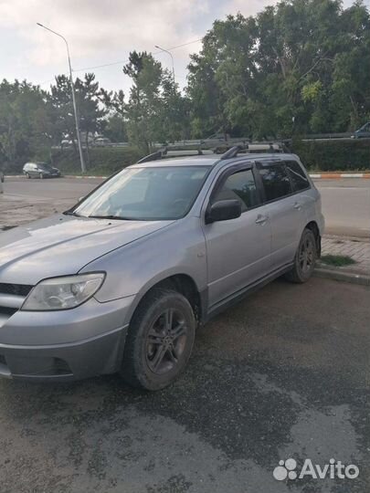 Mitsubishi Outlander 2.0 МТ, 2007, 265 000 км