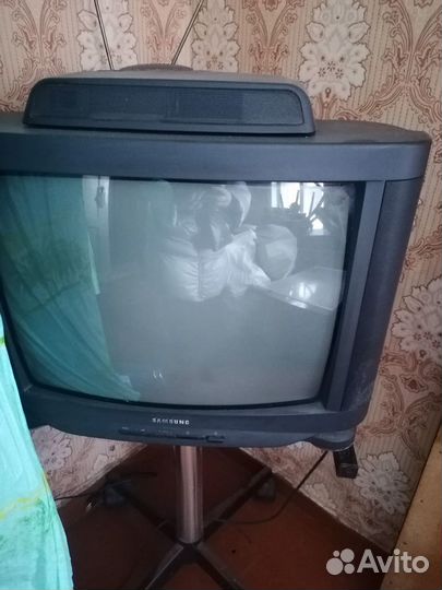 Телевизоры samsung, 2 шт