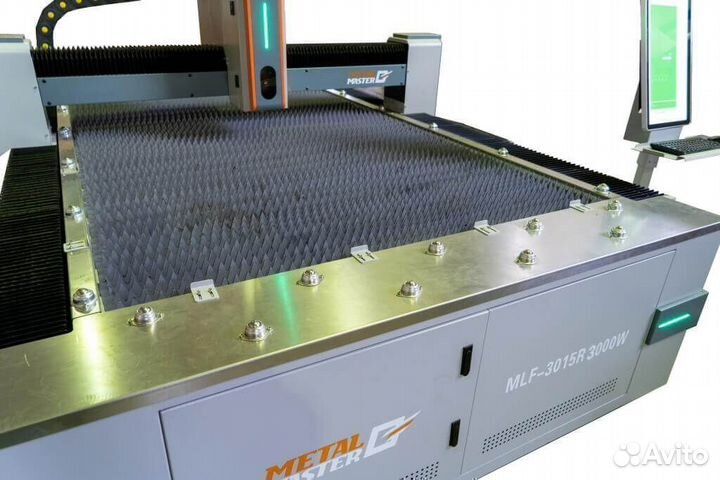 Оптоволоконный лазер metal master MLF-3015R 3000W