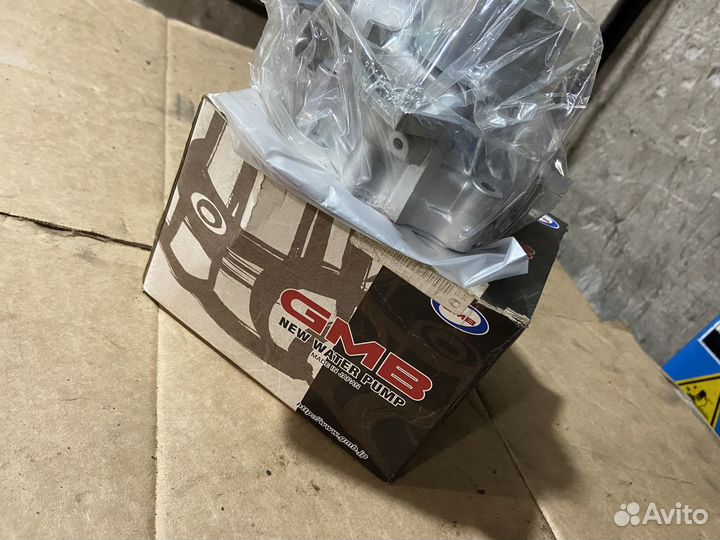 Помпа водяная Subaru GMB gwsu12A япония