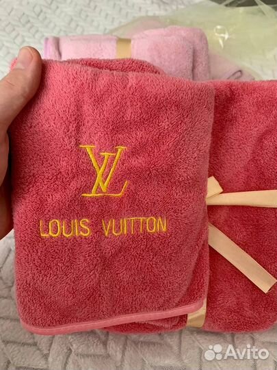 Полотенца Louis Vuittton розовые новые