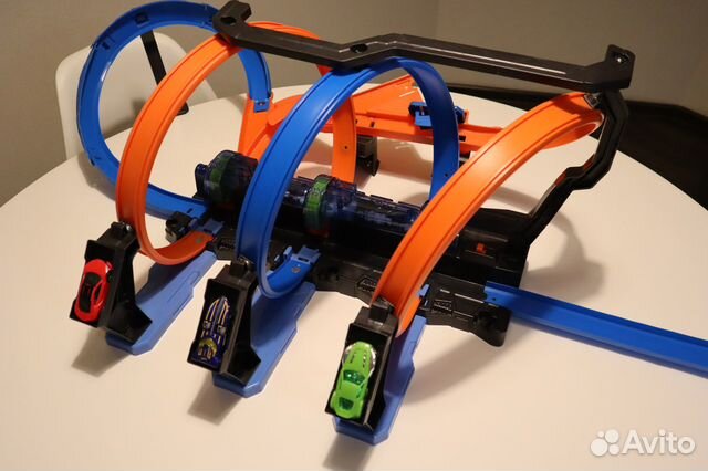 Трек Hot Wheels Экшн Винтовое столкновение FTB65