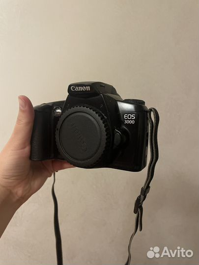 На запчасти пленочный фотоаппарат canon 3000
