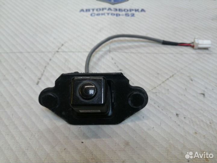 Камера заднего вида Nissan Qashqai J10