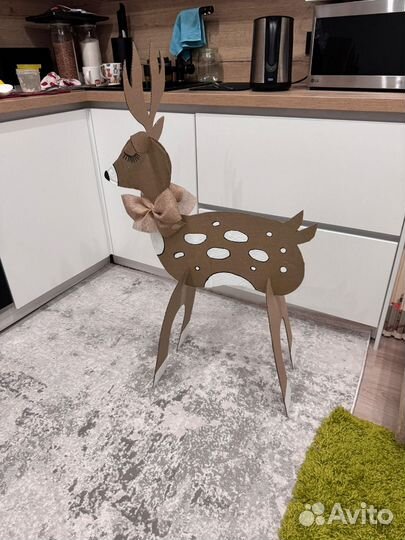 Праздничные новогодние олени