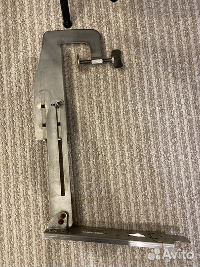 Струбцина для датчика эхолота lowrance 3 в 1