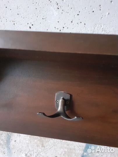 Вешалка в прихожую